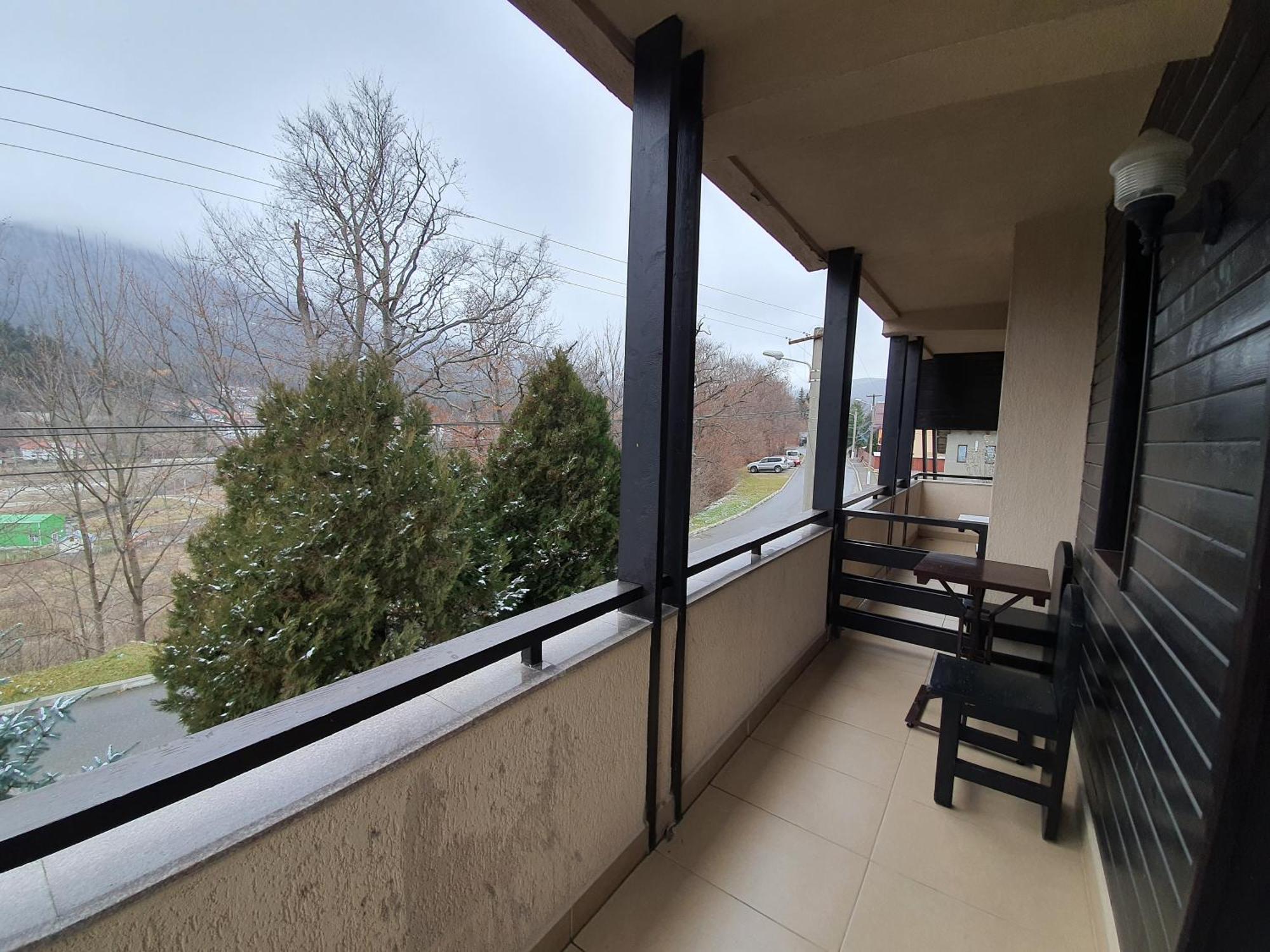 Pensiunea Public House Buşteni Rom bilde